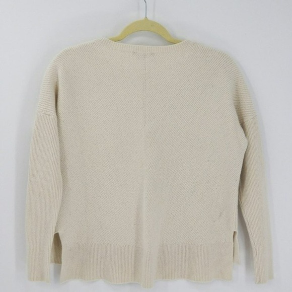VINCE Ivory Cashmere Over Sized Rib Knit Slit Side Pullover Sweater Size Small - Picture 5 of 8